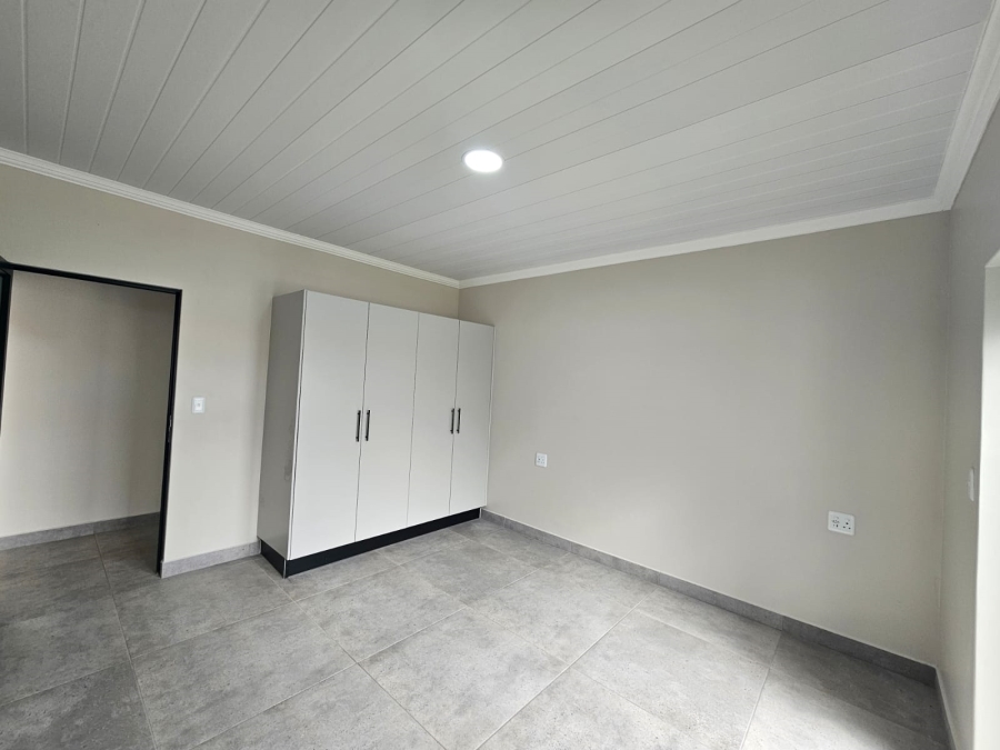 4 Bedroom Property for Sale in Stilbaai Wes Western Cape